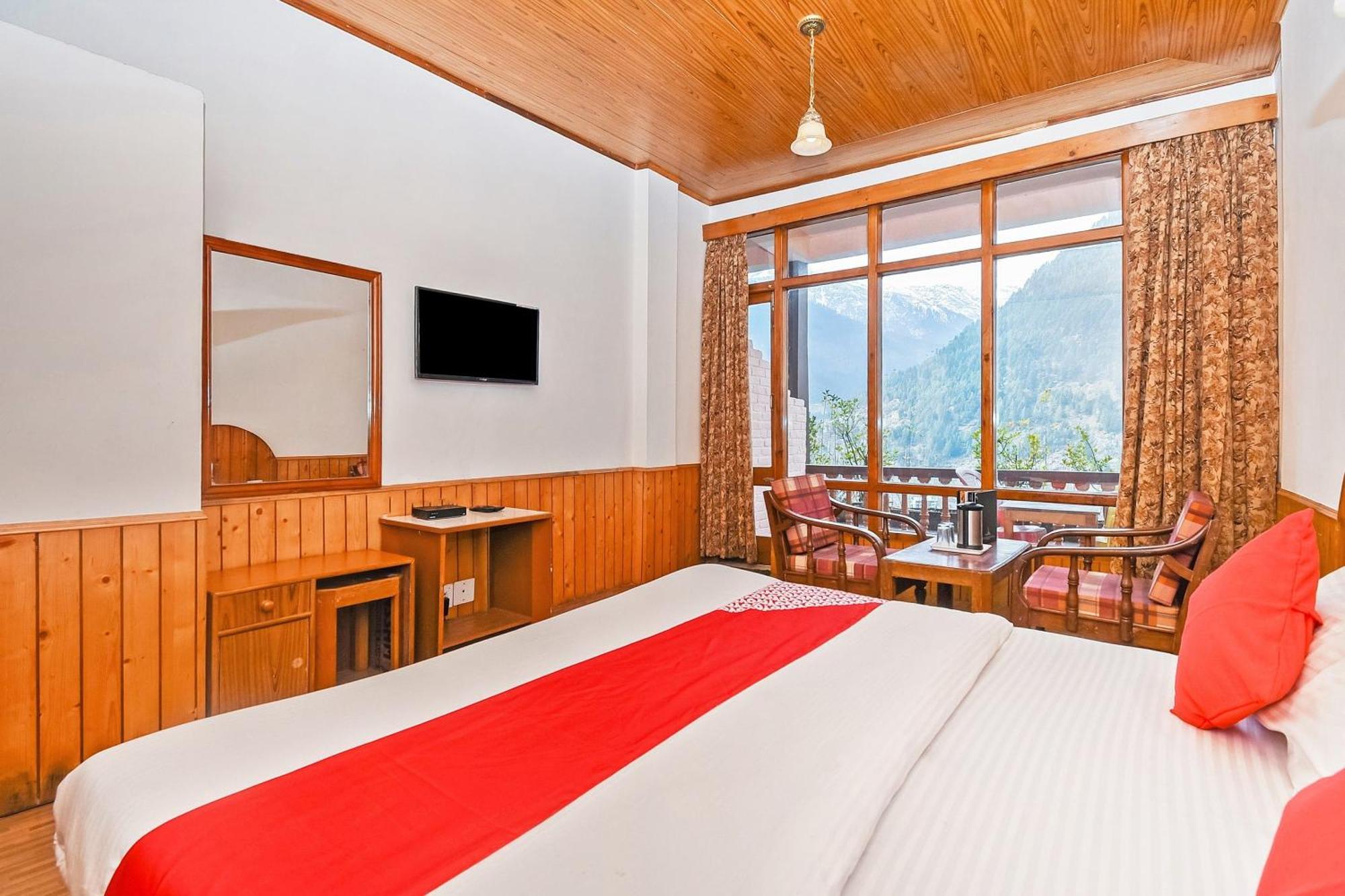 โอโย 15129 โฮเต็ล สุรภี Hotel Vashist ภายนอก รูปภาพ